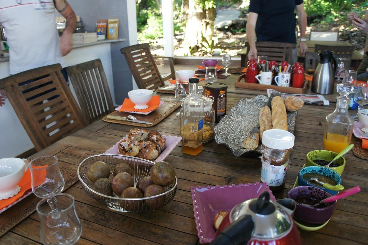 Matilona Bed & Breakfast Sainte-Rose Luaran gambar