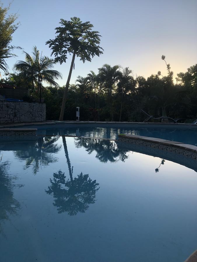 Matilona Bed & Breakfast Sainte-Rose Luaran gambar